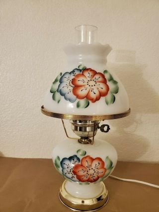 Vintage Gone With The Wind Hurricane Milk Glass Table Lamp Blue Red Flowers