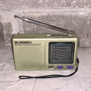 Bell,  Howell Fm/mw/sw 9 Band World Receiver Mini Radio Vintage Boombox