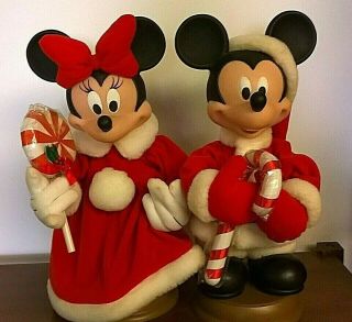 Vintage 1996 Disney Santa 