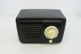 Vintage General Electric Model C404 Bakelite Tube Radio Black White Color