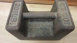 R.  S Co Richardson Scale? 20 LB weight 20 Cast Iron Grip Handle Antique Vtg 1765 2