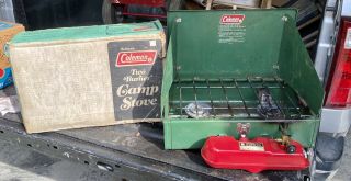 Vintage 1970s Coleman Stove 425e Two Burner Green Box Camping Gear