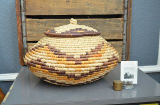 Round Rattan Storage Basket With Lid Handwoven Brown Decorative Tribal Boho Vtg