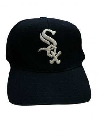 Vintage 90s Chicago White Sox Plain Logo Snapback Hat Cap The G Cap Mlb