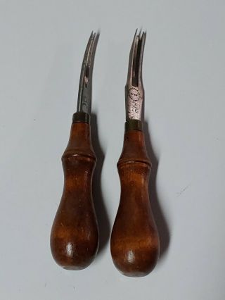 2 Two Antique C.  S.  Osborne Leather Tools - 0 & 3/16 -