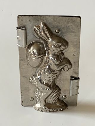 Antique Vintage Metal Chocolate Candy Mold Standing Rabbit W/ Egg On Back 619