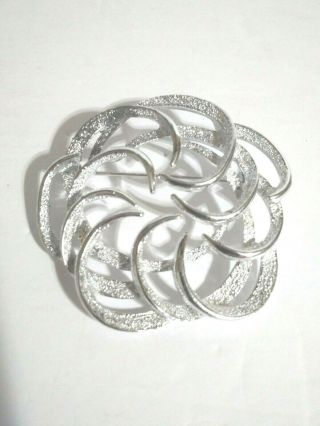 Vintage Sarah Coventry Tailored Swirl Silver Tone Brooch Pin Signed 2