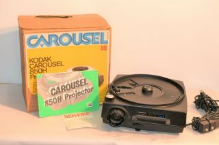 Vintage Kodak 850h Carousel Slide Projector 5.  2