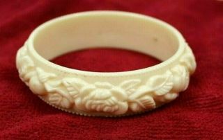 Vtg Rose Carved Floral Ivory White Lucite Bakelite? Bangle 2.  5 " Bracelet Jewelry