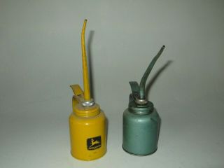Antique Vintage John Deere Eagle Yellow Oil Can Jd92 & Green Plain Can