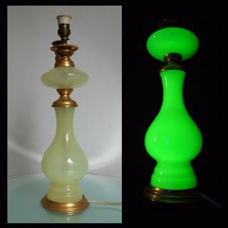 Vintage Opaline Milk Glass Vaseline Glass Table Lamp Vtg Light