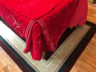 VINTAGE WELL MADE RED VELVET BEDSPREAD QUEEN PIPING ALL AROUND 