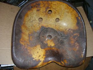 Vintage Minneapolis Moline Z Tractor - Pan Seat - One Bolt Style - 1951
