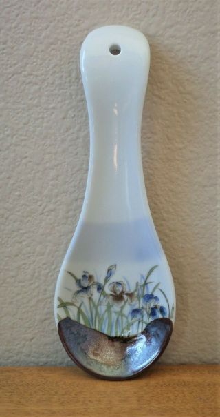 Vtg Stoneware Spoon Rest/holder By Otagiri - Iris Flowers/reactive Glaze Detail