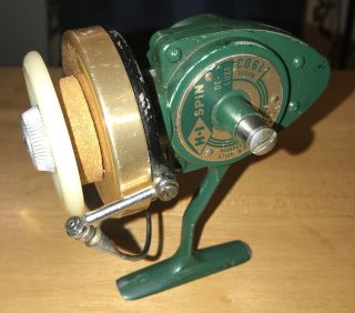 Vintage H - I Spin Deluxe Model1903 Fishing Reel