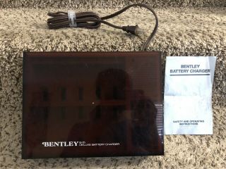 Vintage Bentley B15 Deluxe Battery Charger Charges Most Size Batteries