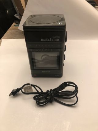 Vintage Sony Mega Watchman Fd - 500 B&w Tv Am/fm Receiver Retro Travel