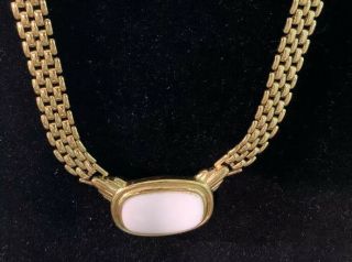 Vintage Trifari Gold Tone White Necklace 17” 3