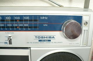 Vintage Toshiba RT - 80S Cassette Recorder Boom Box Ghetto Blaster Stereo Radio 3