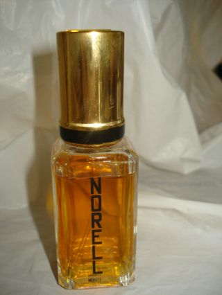 Vintage First Formula Norell By Norell Perfume Spray 0.  6 Oz