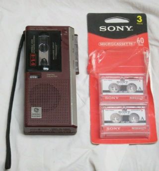 Vintage General Electric Ge 3 - 5328a Microcassette Recorder With Two Cassettes