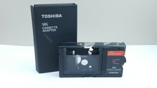Vintage Toshiba Vhs - C To Vhs Cassette Converter / Adapter Model No.  Tca - 2u