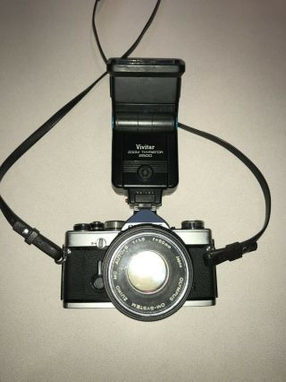 Vintage Olympus Om1 With Zukio Auto - S 50mm F1.  8 Lens Vivitar 2500 Flash