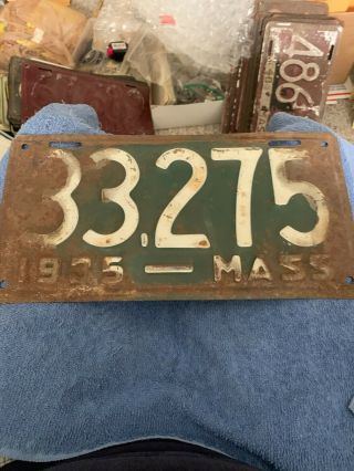 1935 Massachusetts License Plate 33 - 275.