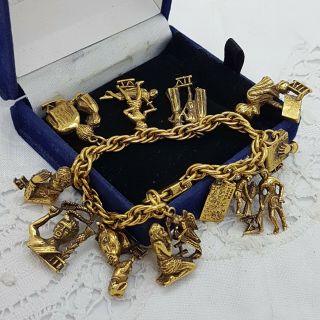 Vintage Coro Jewelcraft Ten Commandments Charm Bracelet Gold Tone Biblical