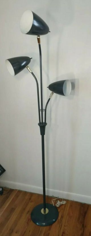 Vintage Mid - Century Modern Atomic Era Metal 3 Cone Floor Lamp Grey Very Retro