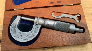 Vintage Brown & Sharpe Micrometer 0 - 1 Inch.  0001” no.  13 Machinist Tools 2