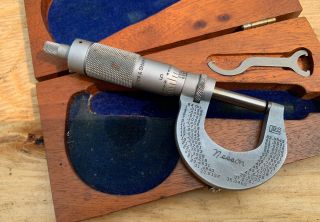Vintage Brown & Sharpe Micrometer 0 - 1 Inch.  0001” no.  13 Machinist Tools 3
