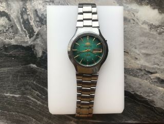 Vintage 1970s Wrist Watch Orient 3 Star With Bracelet