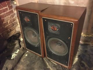 " The Advent Loudspeaker " Vintage Classic Stereo Speakers 1979