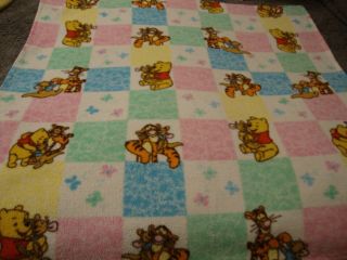 Vintage Winnie The Pooh - Disney - Baby Blanket Quilt 34x34in Fleece Soft 268