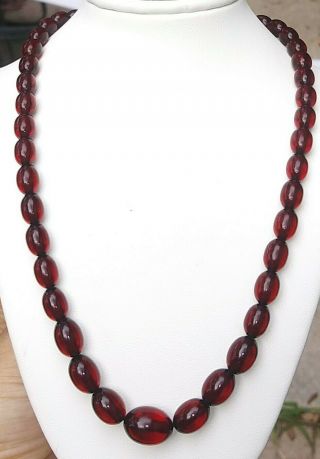 Vintage Cherry Amber Bakelite Graduated Oval Bead Necklace 17 " 16 Grams
