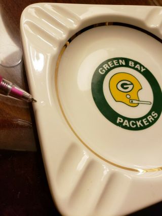 VINTAGE 1960s GREEN BAY PACKERS ASHTRAY,  Great Old Helmet Logo. 2
