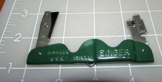 Vintage Singer Simanco Folding Threader Seam Ripper Blade Tool 121634 Green