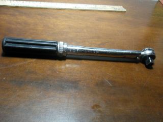 Vintage Klein Tools 57005 3/8 " Torque Wrench,  Square Drive 0 - 200 Inch Pounds