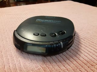 Vintage Sony D - 242CK Discman ESP Portable CD Player Walkman Mega Bass 2