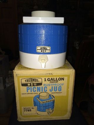 Vintage Thermos 1 Gallon Picnic Jug W/faucet/spout & Handle Blue & White 7785