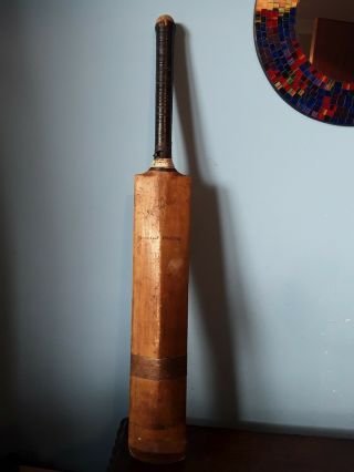 VINTAGE CRICKET BAT BY GUNN AND MOORE ' THE CANNON ' Circa 1930 ' s 3