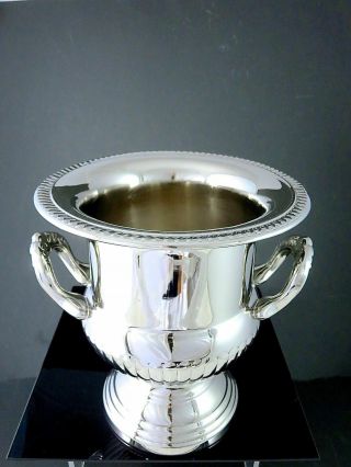 Vintage Silverplate Champagne Wine Cooler Ice Bucket Ornate Handles 9.  75 " Tall