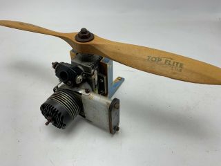 Vintage Model Airplane Mccoy 35 Motor With Du - Bro Muff " L " Aire And Wooden Prop