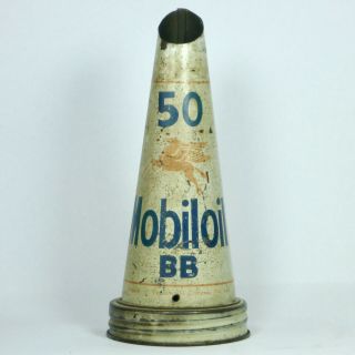 Vintage Mobiloil 50 Bb Pegasus Vacuum Oil Bottle Tin Top Pourer Petrol Voco Old