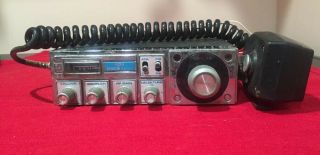 Vintage Pace 8041 40 Channel Cb/pa Radio Powers On