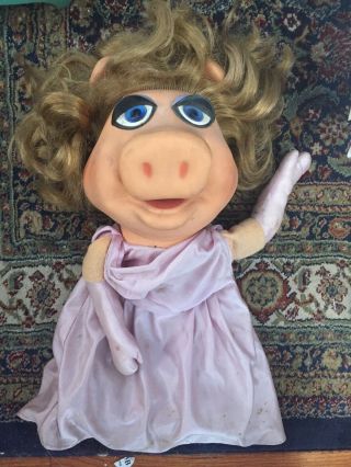 Miss Piggy 1977 Vintage Muppet Hand Puppet By Fisher Price - Jim Henson