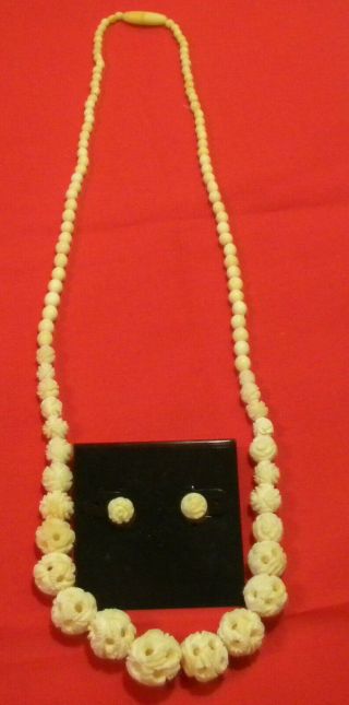 Vintage Ivory Colored Bovine Carved Rose Flower Necklace W/earrings