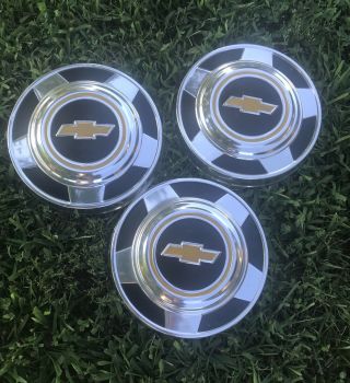 Vintage Chevrolet 1/2 Ton Truck Hubcaps 1970’s - Early ‘80’s (3)