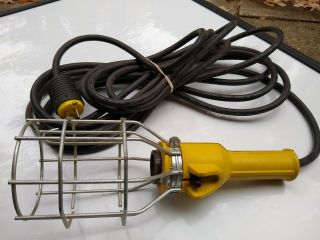Vintage Mcgill 7000 Series Trouble Light W/ 25 Foot Cord